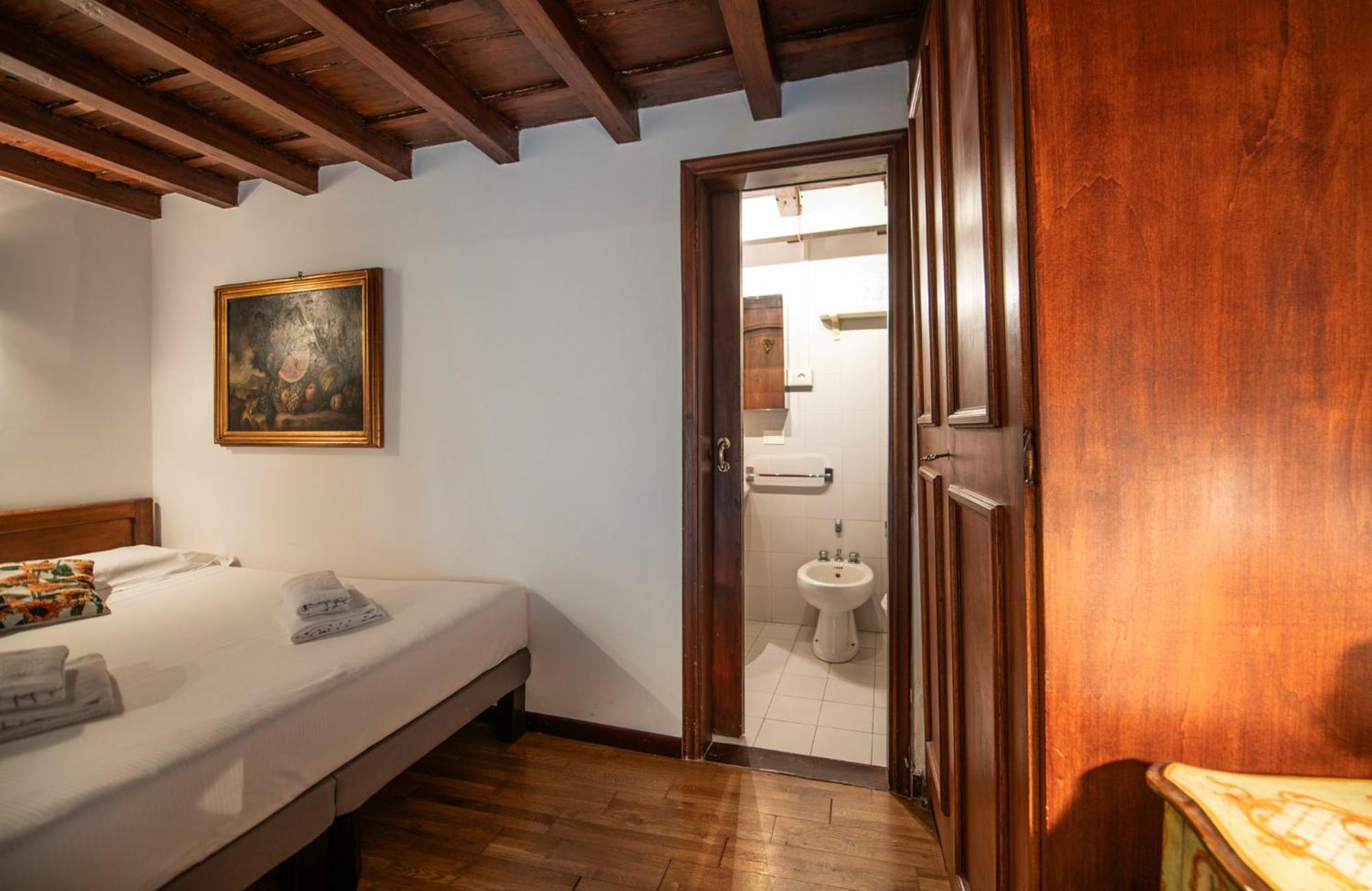 Mamo Florence - Borgo San Jacopo Apartment Luaran gambar