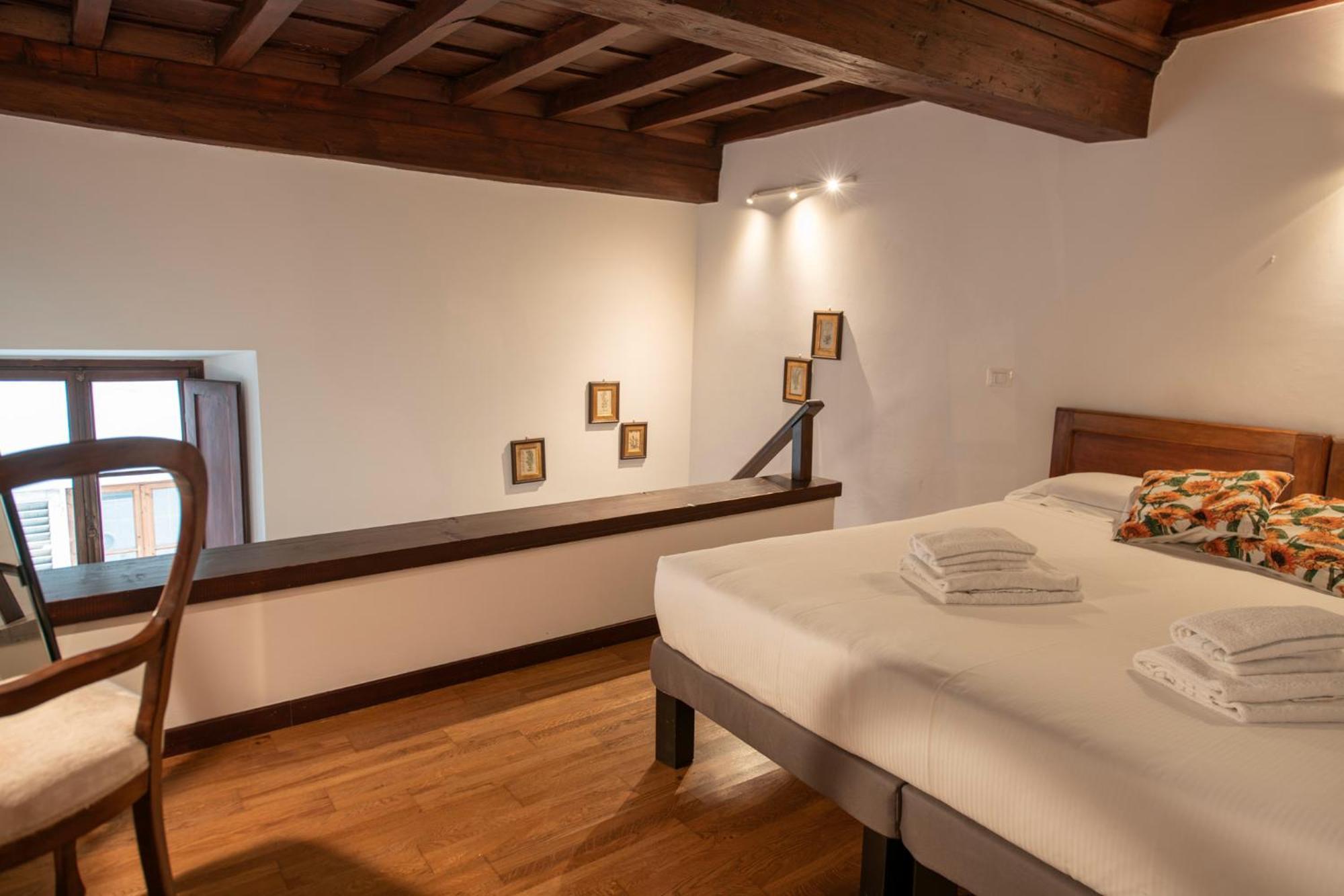 Mamo Florence - Borgo San Jacopo Apartment Luaran gambar